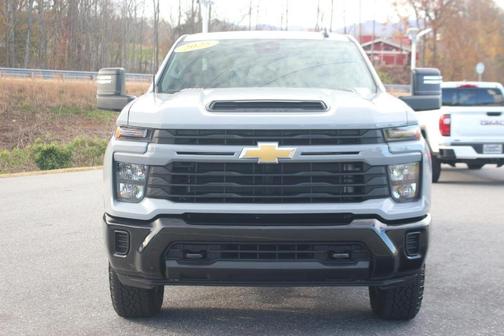 2025 Chevrolet Silverado 2500 Custom