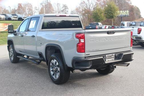 2025 Chevrolet Silverado 2500 Custom