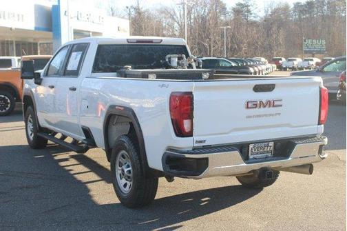 2023 GMC Sierra 2500 Pro