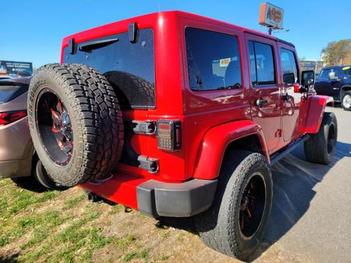 2017 Jeep Wrangler Unlimited Sahara