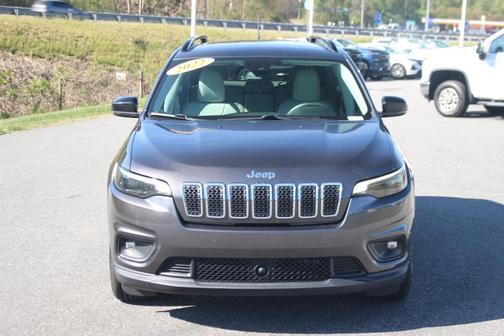 Granite Crystal Clearcoat Metallic 2022 Jeep Cherokee Latitude Lux