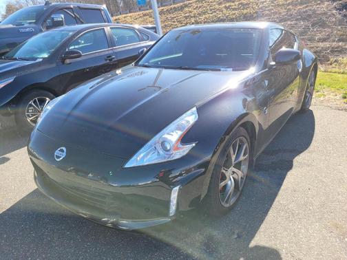 2016 Nissan 370Z Sport