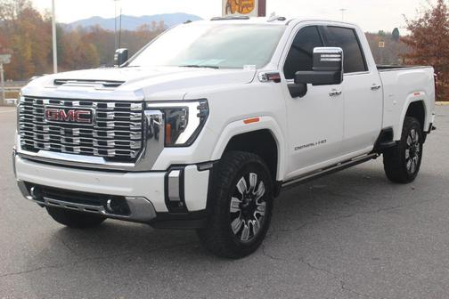 2024 GMC Sierra 2500 Denali