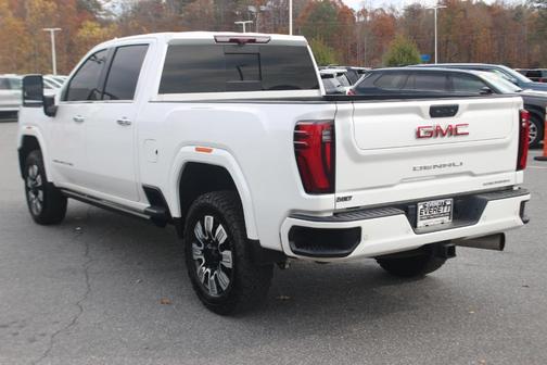 2024 GMC Sierra 2500 Denali