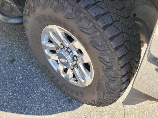 2017 Chevrolet Silverado 2500 LT