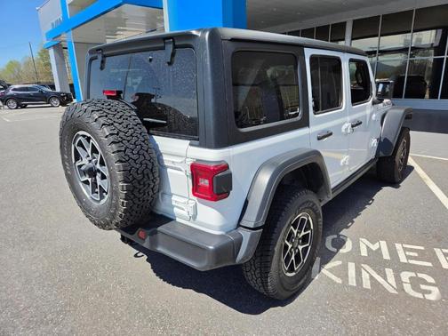 2024 Jeep Wrangler Rubicon
