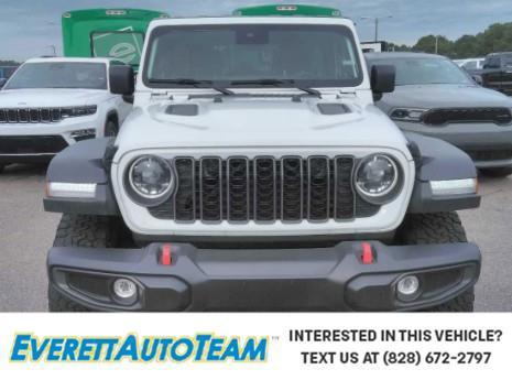 Bright White Clearcoat 2024 Jeep Wrangler Rubicon