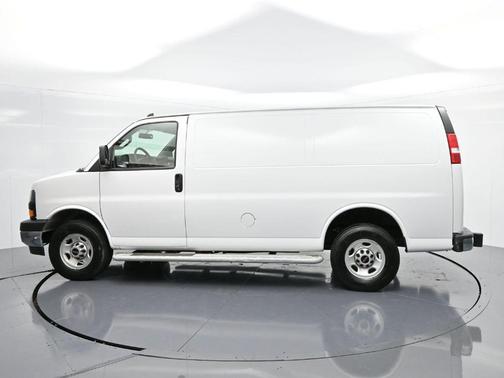 2024 GMC Savana 2500 Work Van