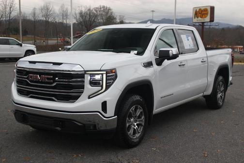 2024 GMC Sierra 1500 SLT