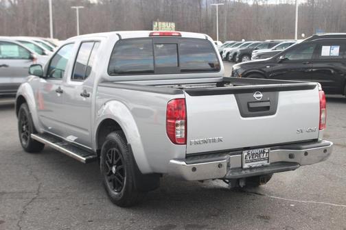 2021 Nissan Frontier SV