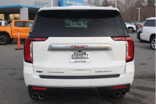 2024 GMC Yukon XL Denali