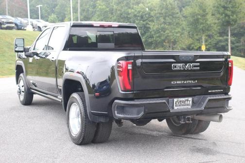 2024 GMC Sierra 3500 Denali Ultimate