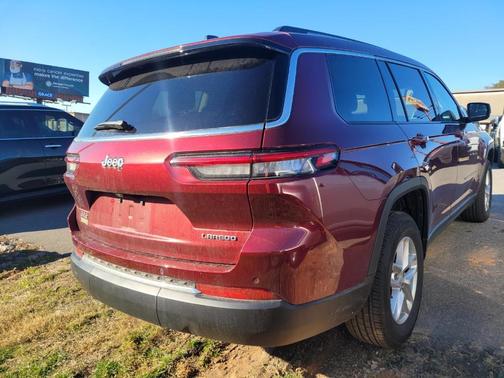 2023 Jeep Grand Cherokee L Laredo