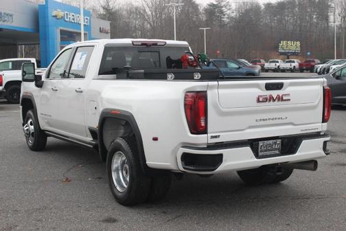2023 GMC Sierra 3500 Denali