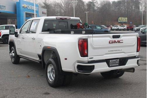 2023 GMC Sierra 3500 Denali