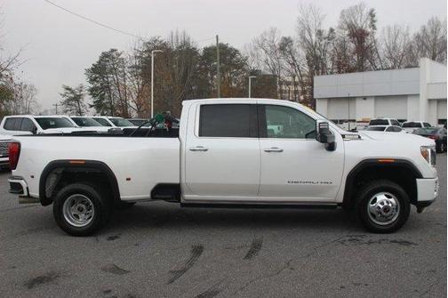 2023 GMC Sierra 3500 Denali
