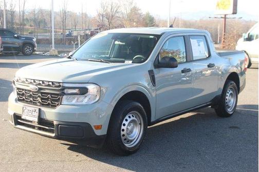 2023 Ford Maverick XL