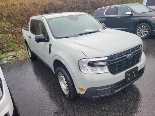 2023 Ford Maverick XL