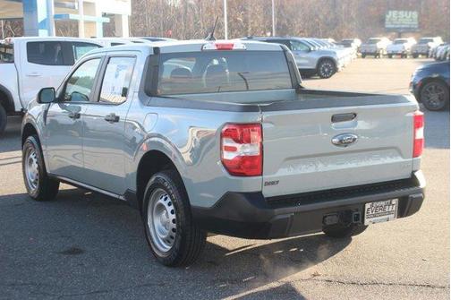 2023 Ford Maverick XL