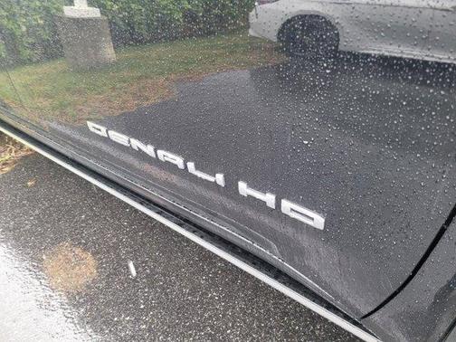 2023 GMC Sierra 3500 Denali