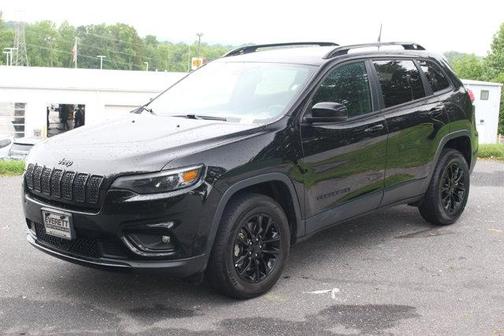 2023 Jeep Cherokee Altitude Lux