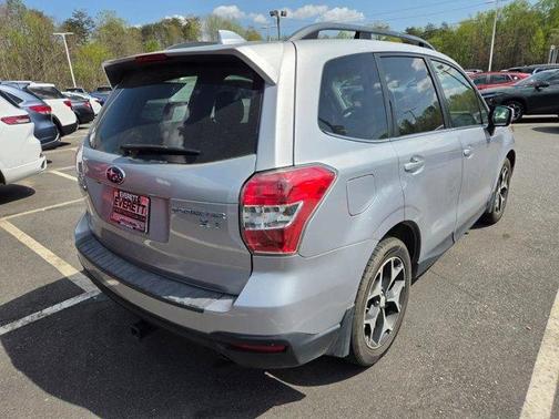 Ice Silver Metallic 2016 Subaru Forester 2.0XT Premium