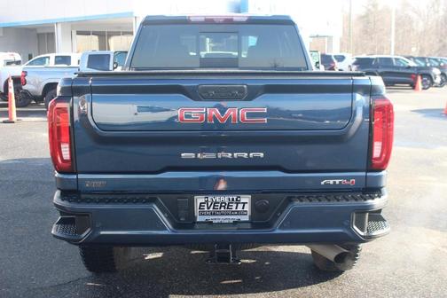 2022 GMC Sierra 2500 AT4