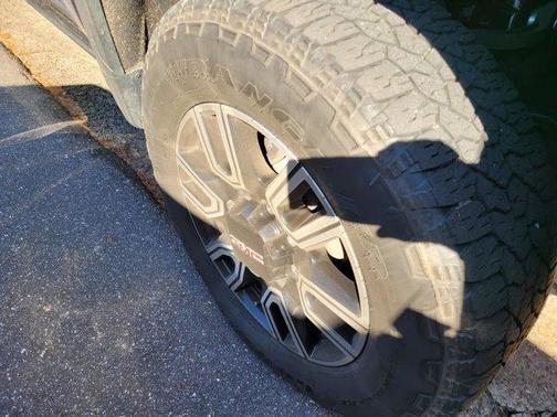 2022 GMC Sierra 2500 AT4