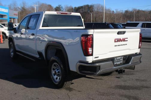 2023 GMC Sierra 3500 Pro