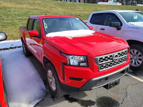 2023 Nissan Frontier SV