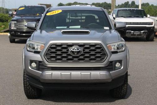 2017 Toyota Tacoma SR5