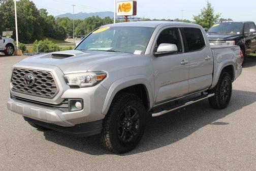 2017 Toyota Tacoma SR5