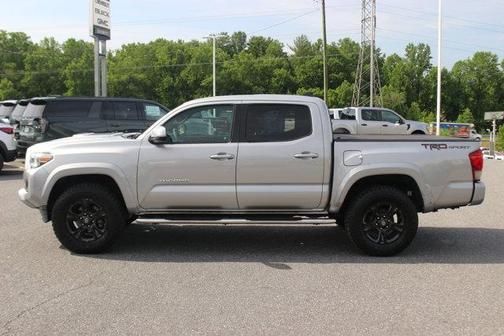 2017 Toyota Tacoma SR5
