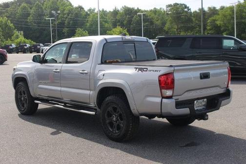 2017 Toyota Tacoma SR5