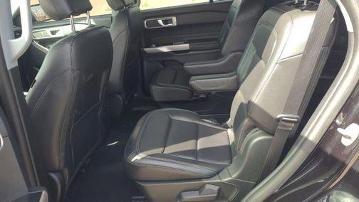 Agate Black Metallic 2023 Ford Explorer XLT