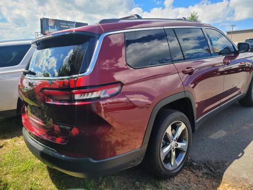 2022 Jeep Grand Cherokee L Limited