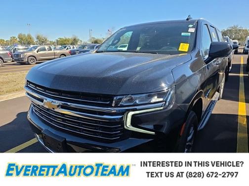 2023 Chevrolet Suburban LT