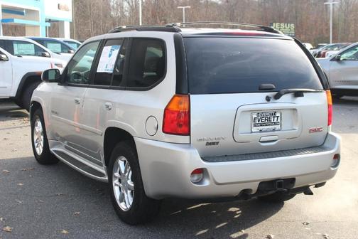 2008 GMC Envoy Denali