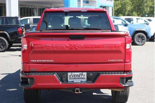 2020 Chevrolet Silverado 1500 Custom
