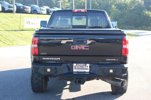 2015 GMC Sierra 2500 Denali