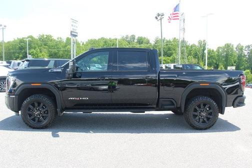 2024 GMC Sierra 2500 AT4
