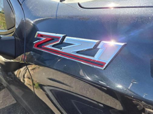 Shadow Gray Metallic 2021 Chevrolet Silverado 1500 LT