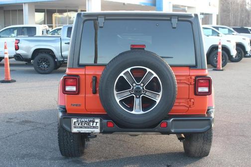 2023 Jeep Wrangler Sahara