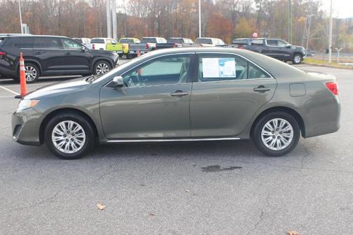 2013 Toyota Camry LE
