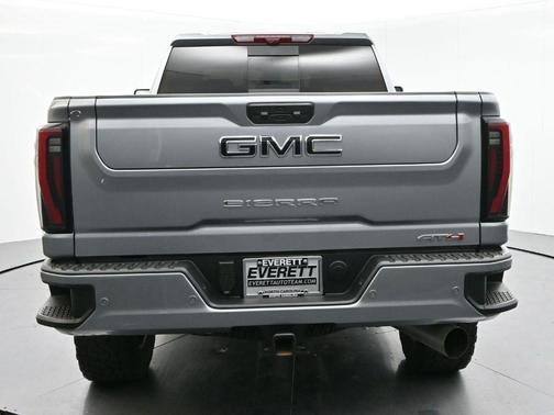 2026 GMC Sierra 3500 AT4