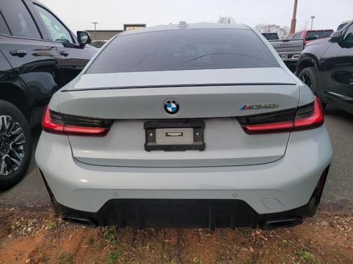 2023 BMW M340 i