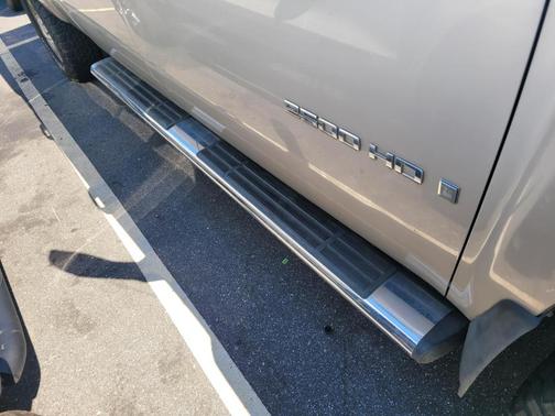 2009 Chevrolet Silverado 2500 LTZ H/D Crew Cab