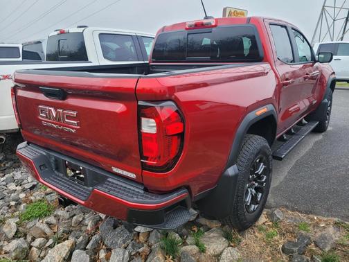 2025 GMC Canyon 2WD Elevation