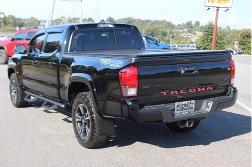 2017 Toyota Tacoma TRD Sport