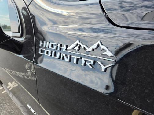 2025 Chevrolet Tahoe High Country